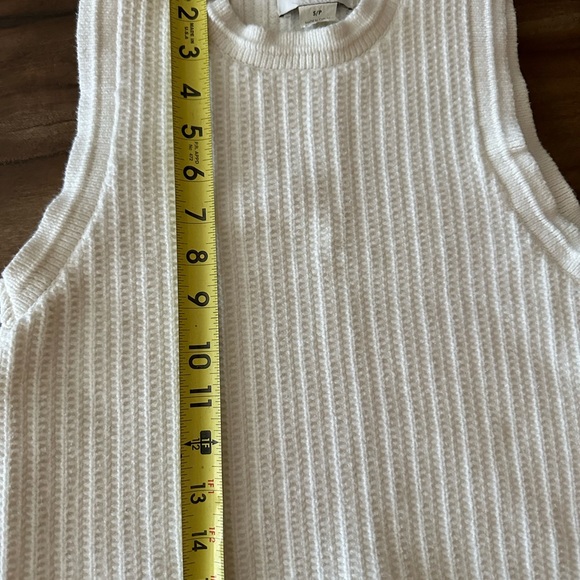 Club monaco vest size s - Picture 4 of 4